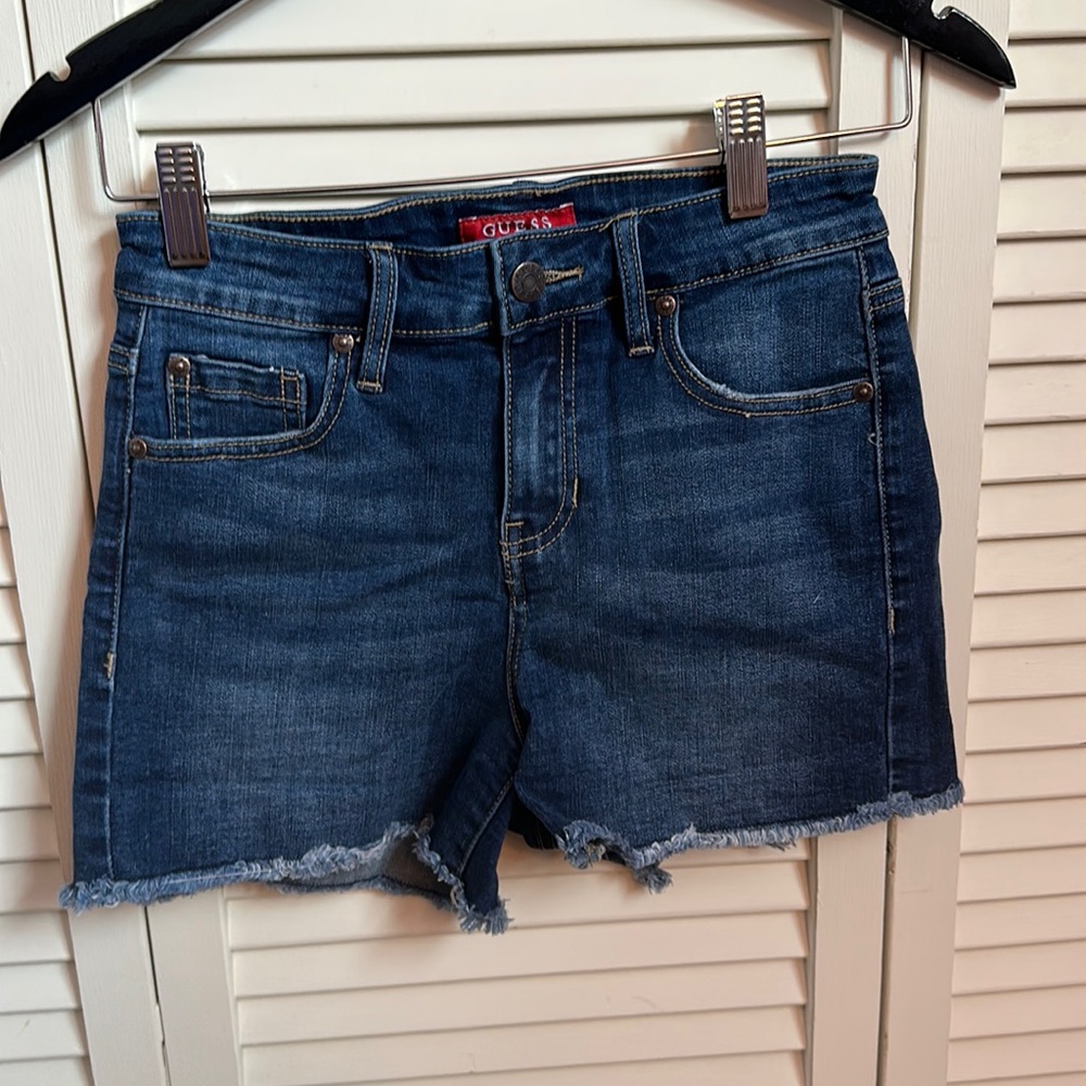 size 4 dark denim no holes jean shorts from guess